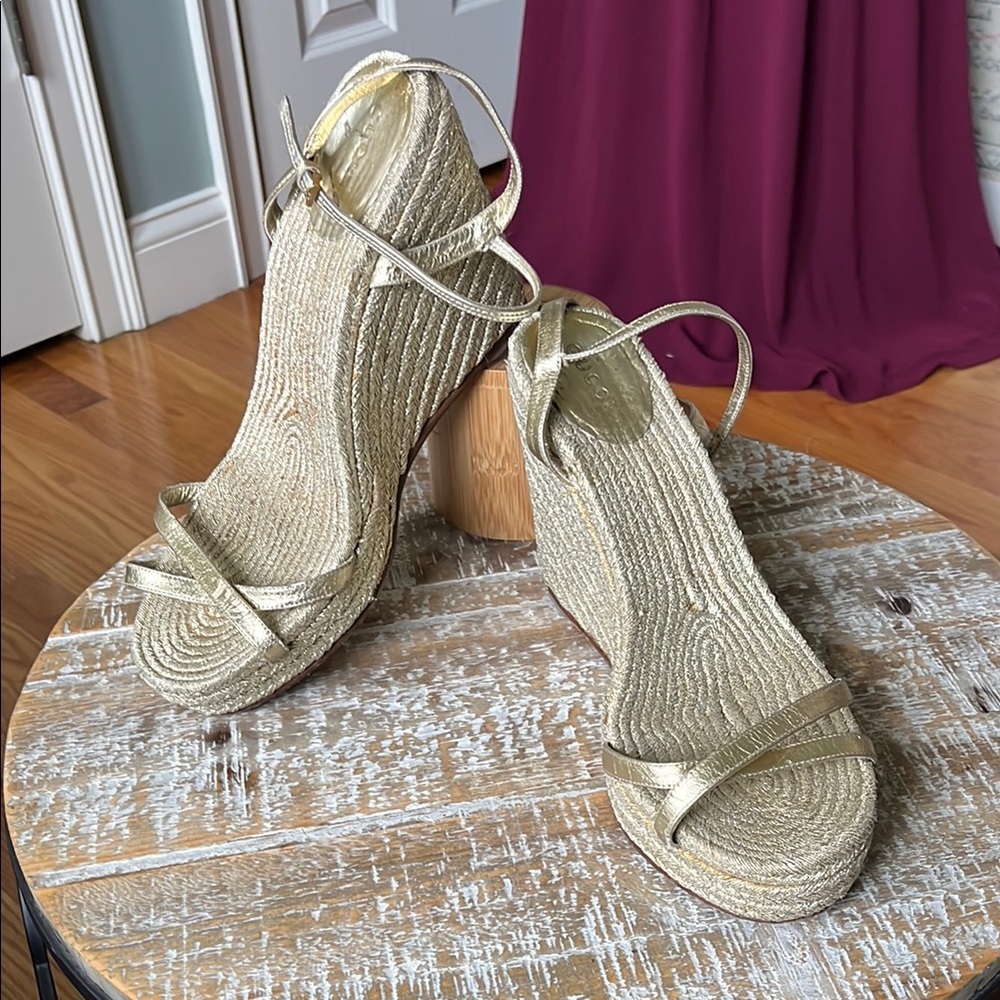 Gucci Gold Raffia Wedge Sandals